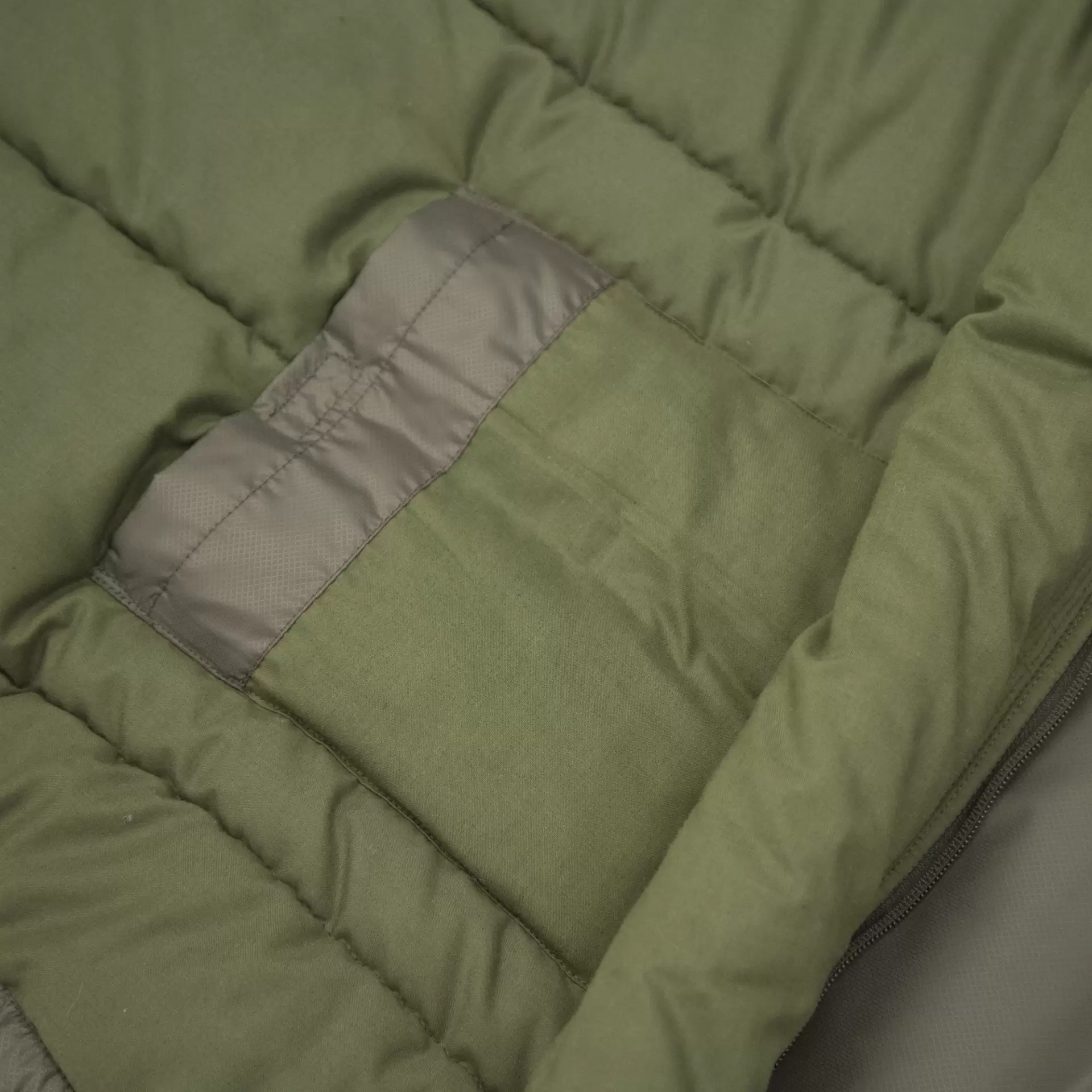 174172_23_g200q_07.webp