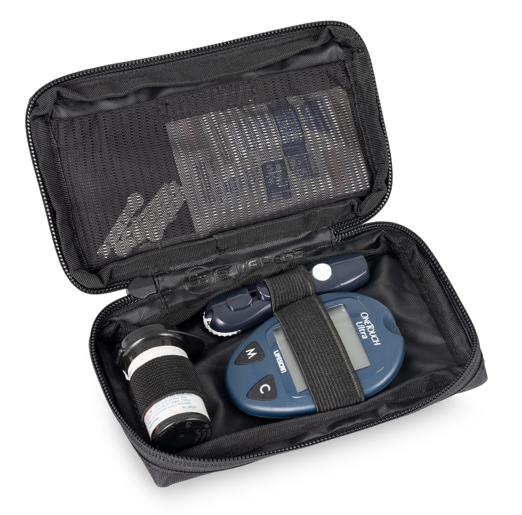 EB14.029_GLUCO'S Blutzucker-Messgerätetasche_schwarz_offen gefüllt.jpg